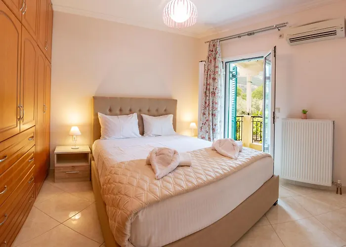Apartmán Rachi Apartments, *